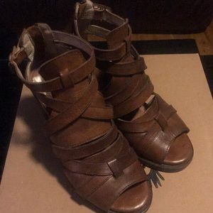 Freebird by Steven Sandals